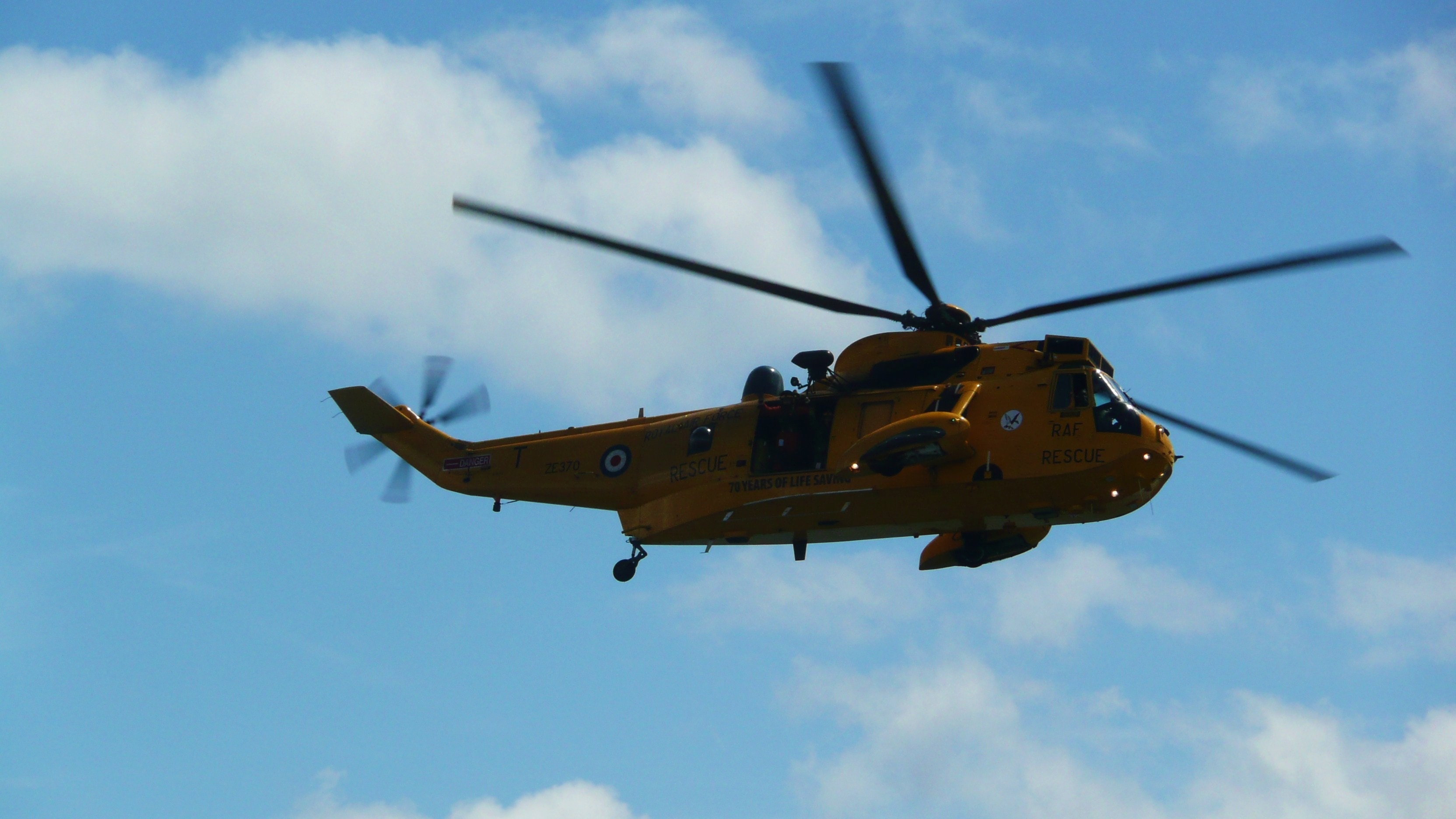 yellow helicopter