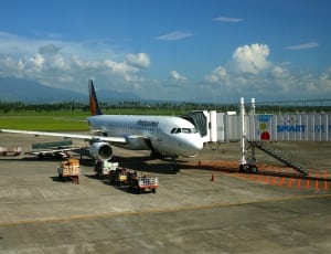 white philippine airlines thumbnail